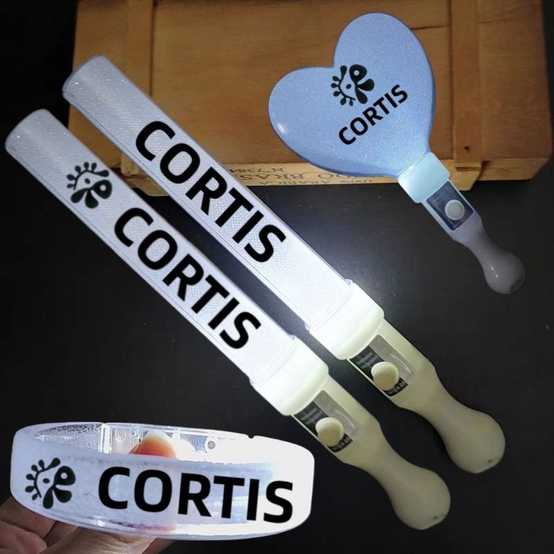 CORTIS LED LIGHT STICKS